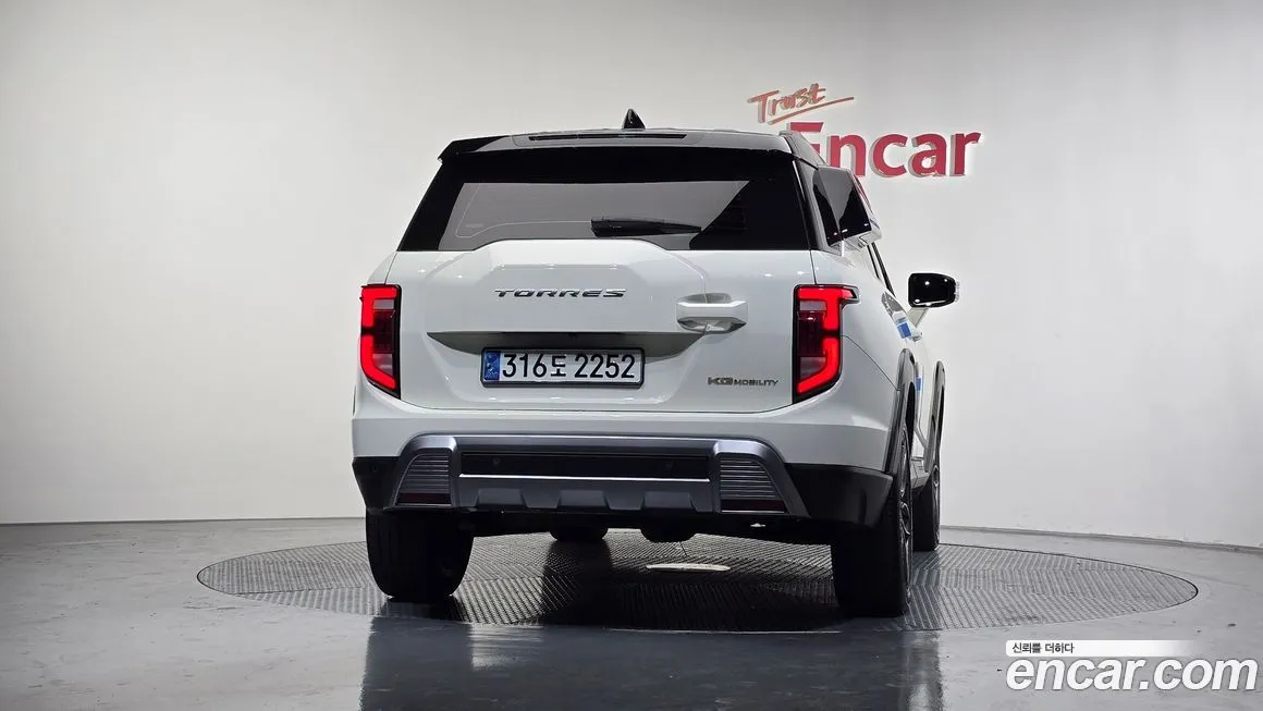 KG Mobility (Ssangyong) Torres — фото 4