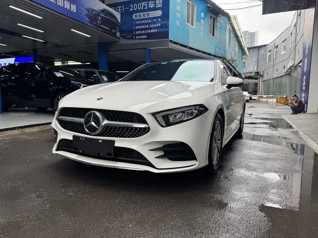 Mercedes-Benz A-Class — фото 1