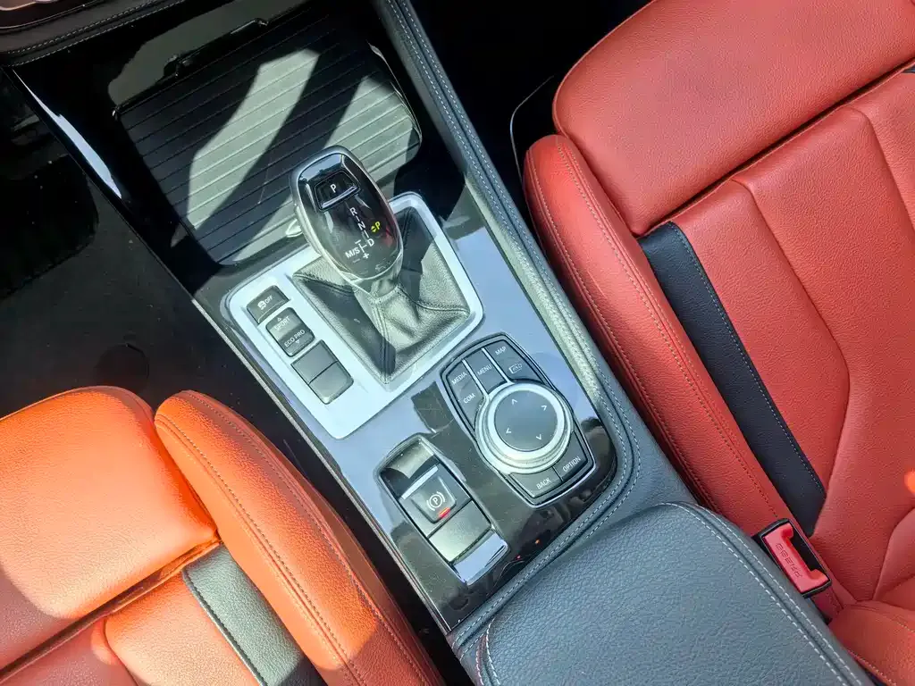 BMW 1 Series — фото 10