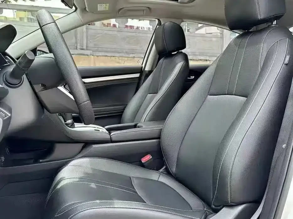 Honda Civic — фото 4