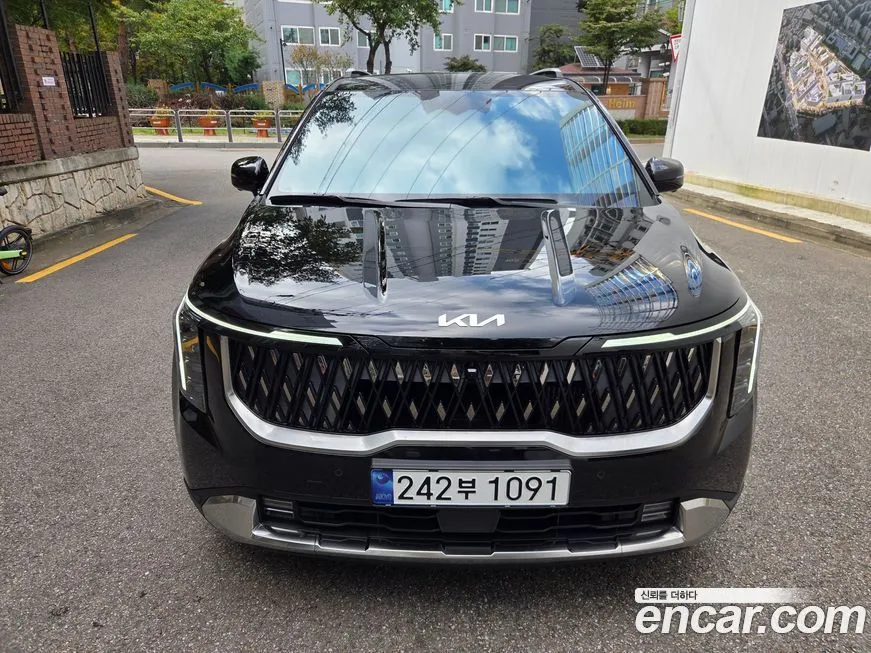 Kia Carnival — фото 1