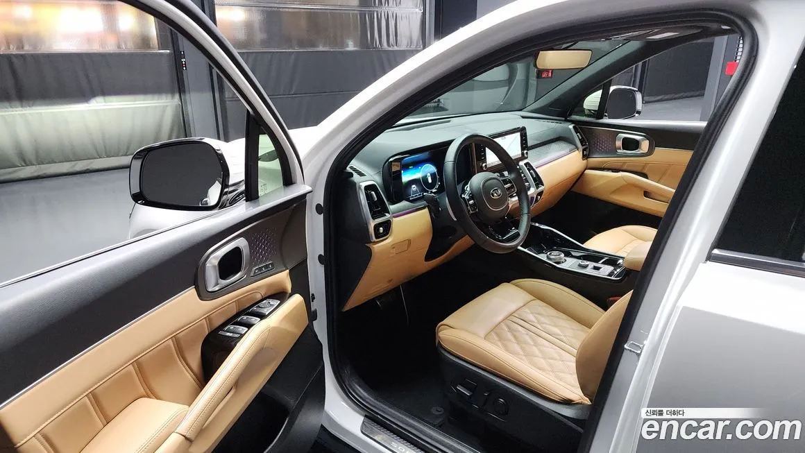 Kia Sorento — фото 10