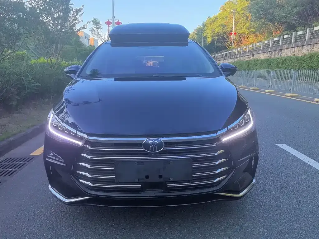 BYD MAX New Energy — фото 2