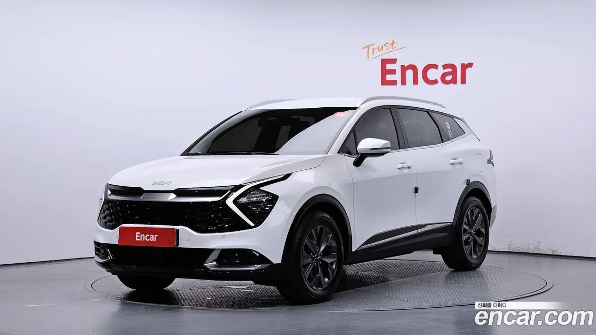 Kia Sportage — фото 1