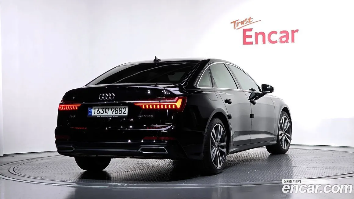 Audi A6 — фото 2