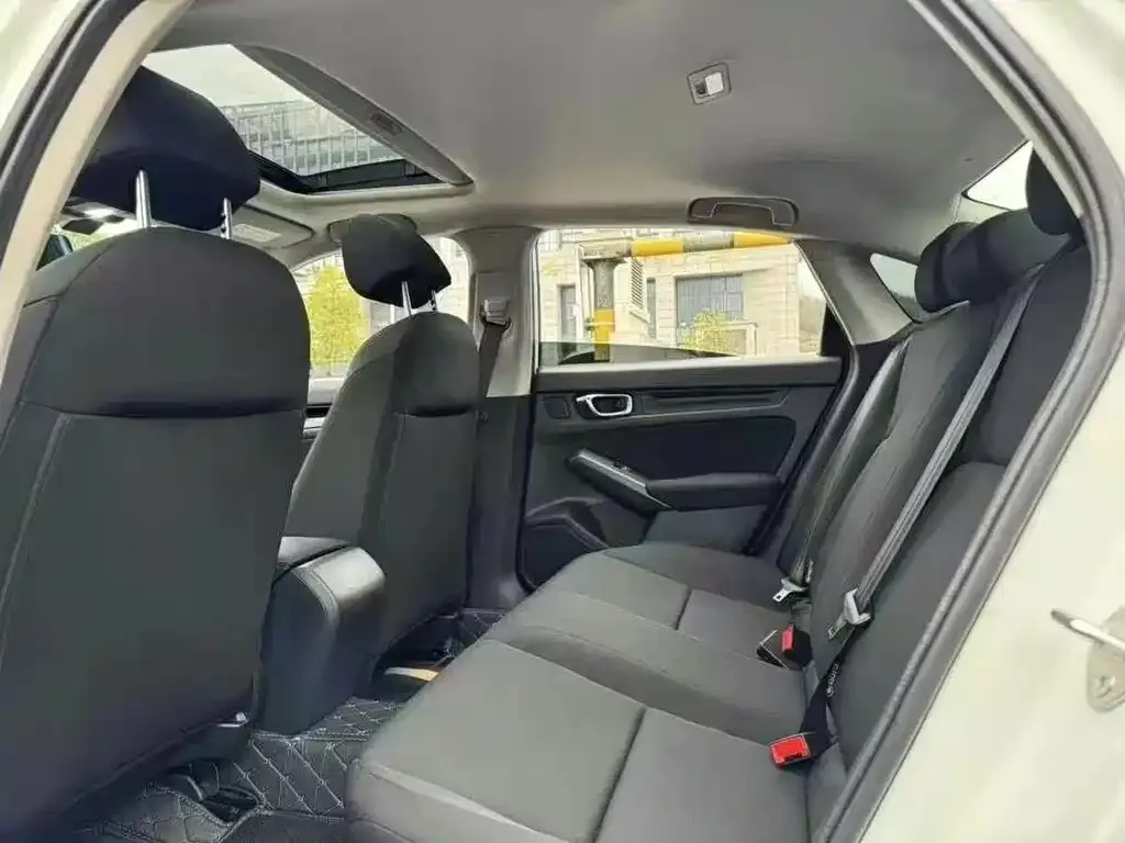 Honda Civic — фото 6