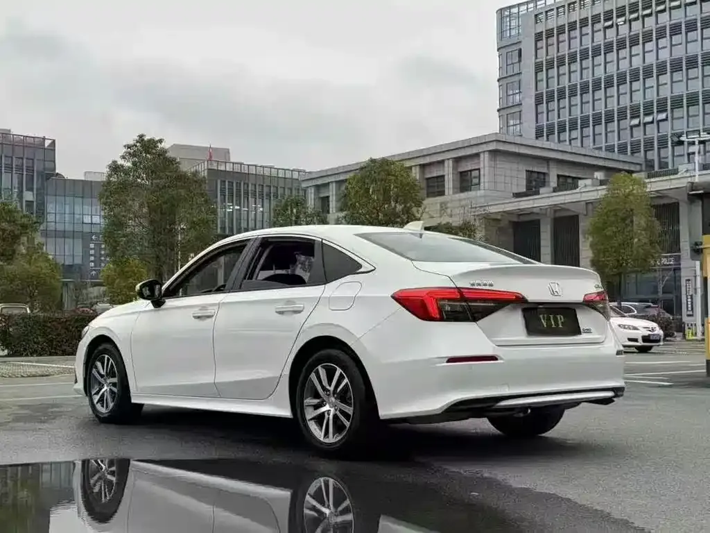 Honda Civic — фото 7