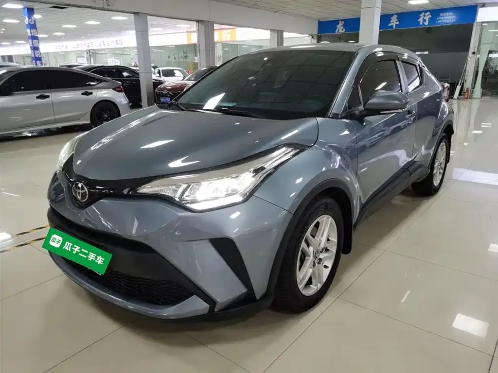 Toyota C-HR — фото 2