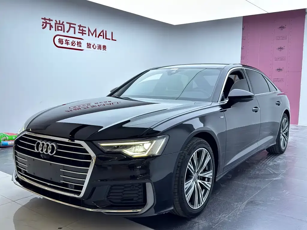 Audi A6L — фото 1