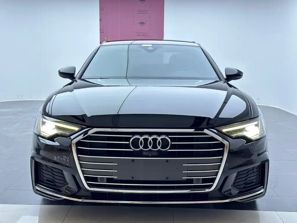 Audi A6L — фото 2