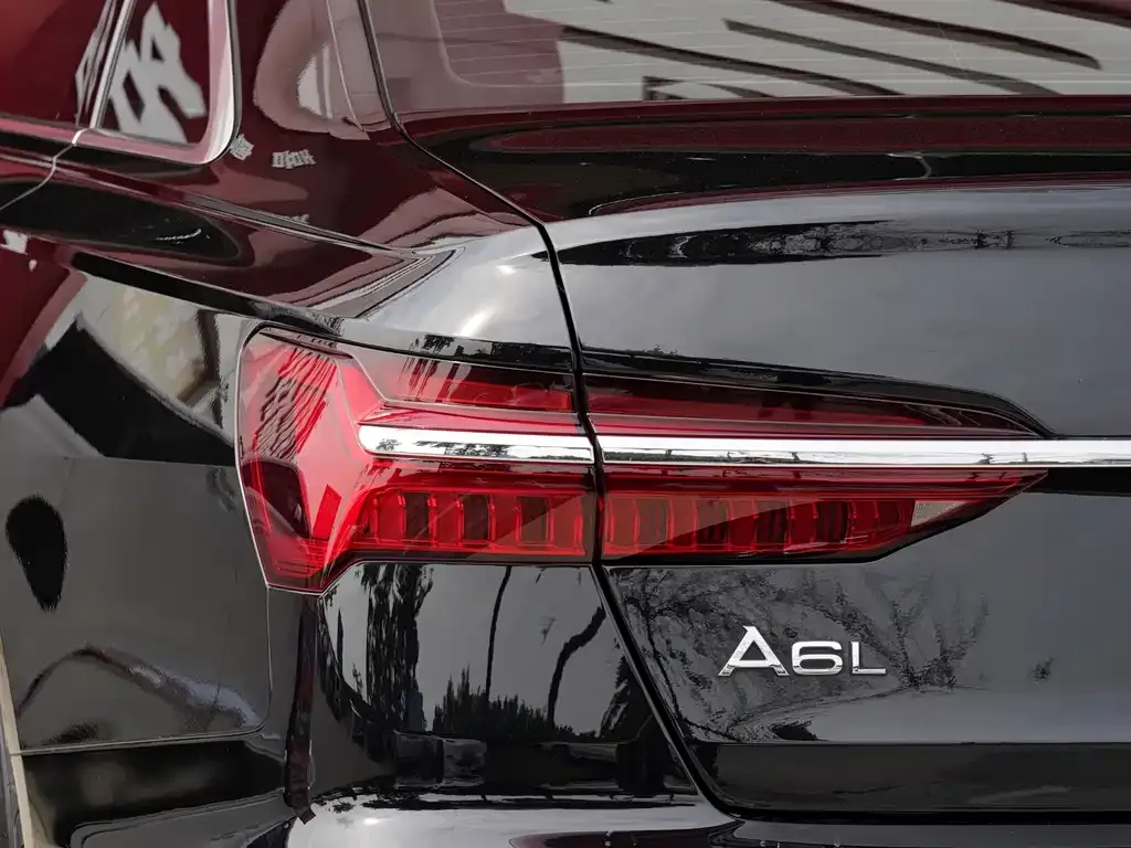 Audi A6L — фото 4