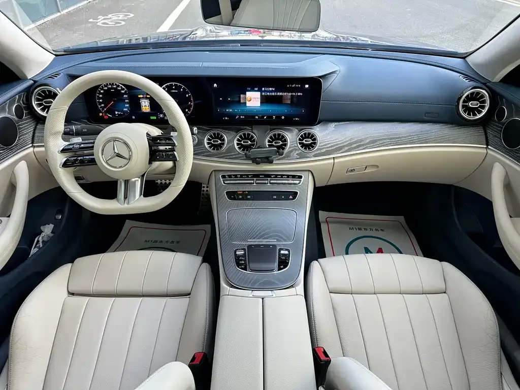 Mercedes-Benz E-Class (Import) — фото 9
