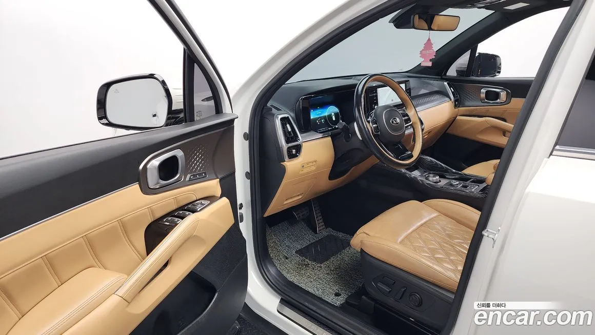 Kia Sorento — фото 10