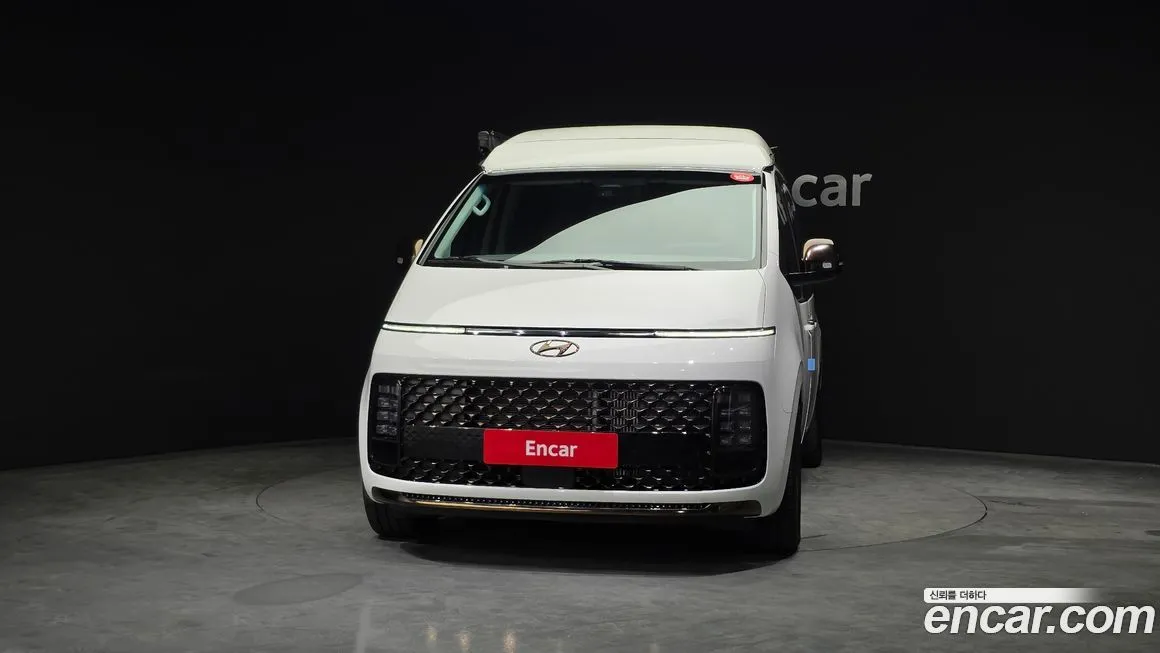 Hyundai Staria — фото 3