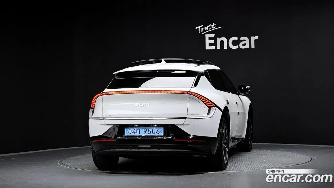 Kia EV6 — фото 4