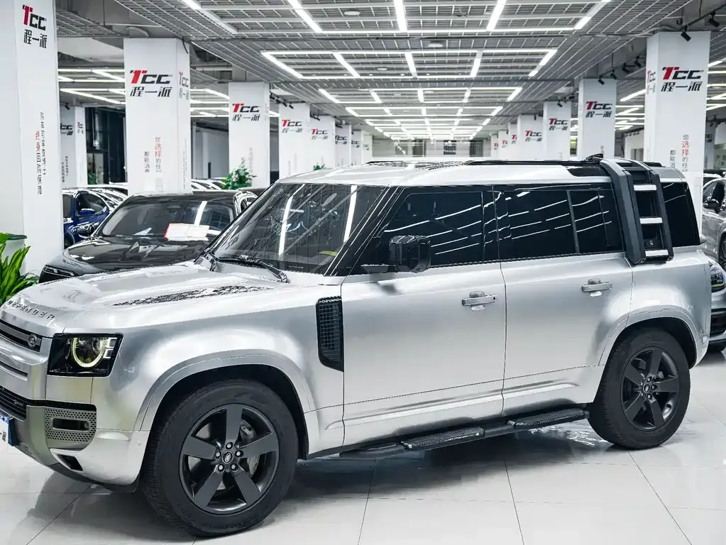 Land Rover Defender — фото 3