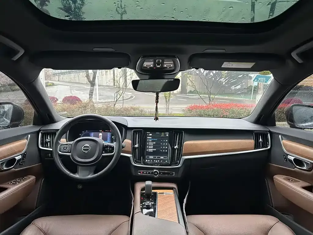 Volvo S90 — фото 6