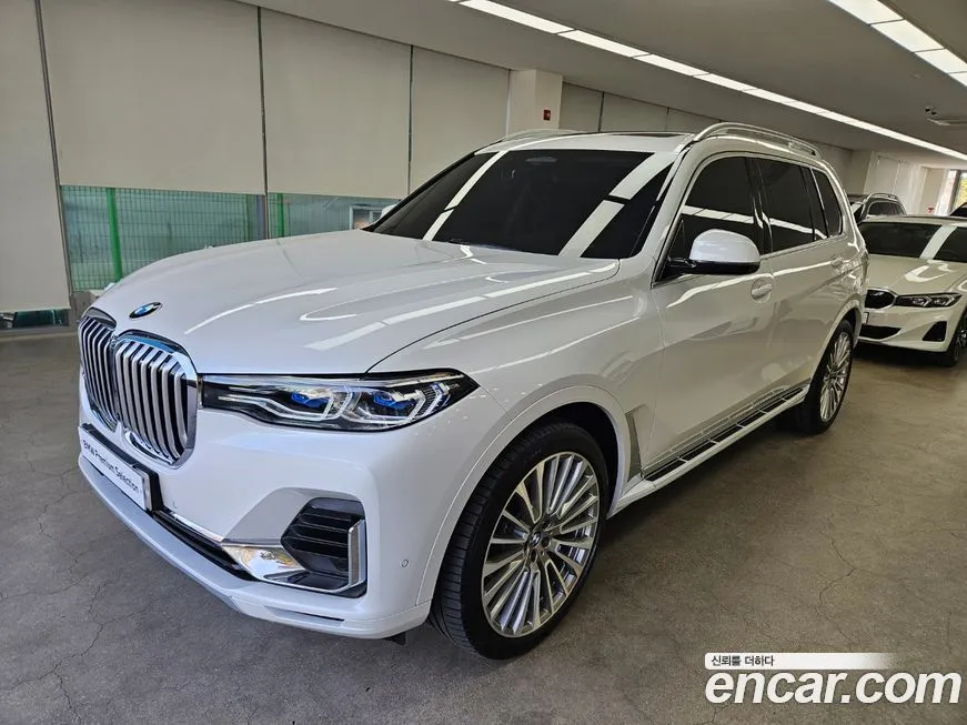 BMW X7 — фото 1