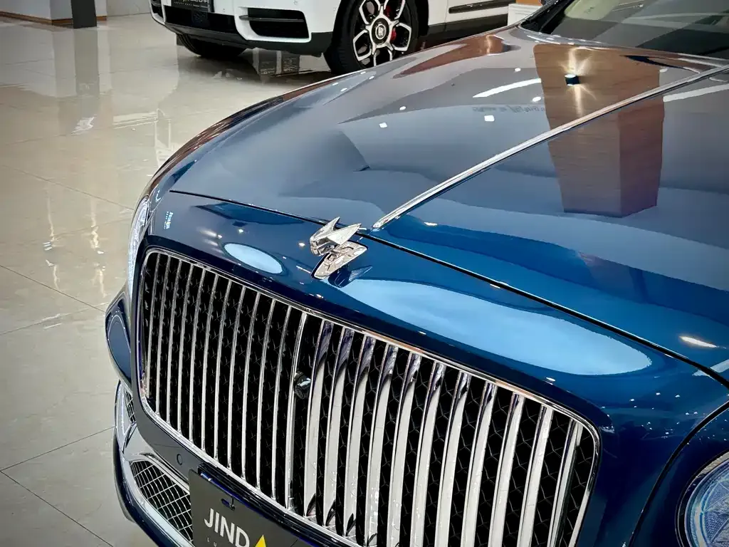 Bentley Flying Spur — фото 3