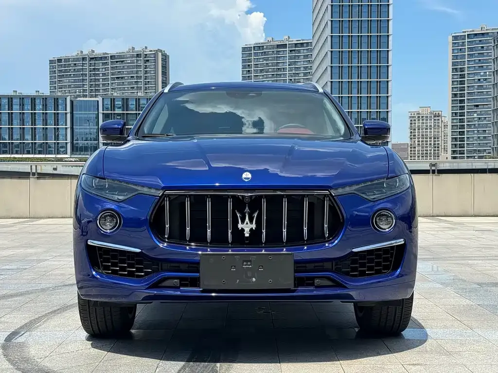 Maserati Levante — фото 2