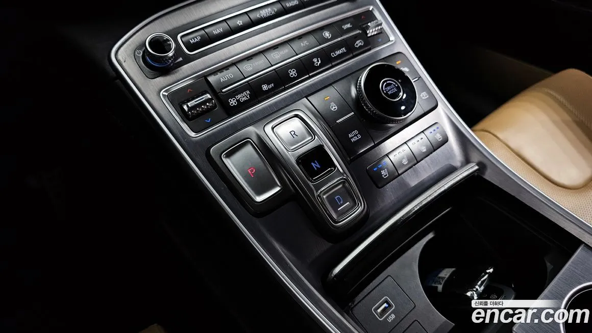 Hyundai Santafe — фото 9