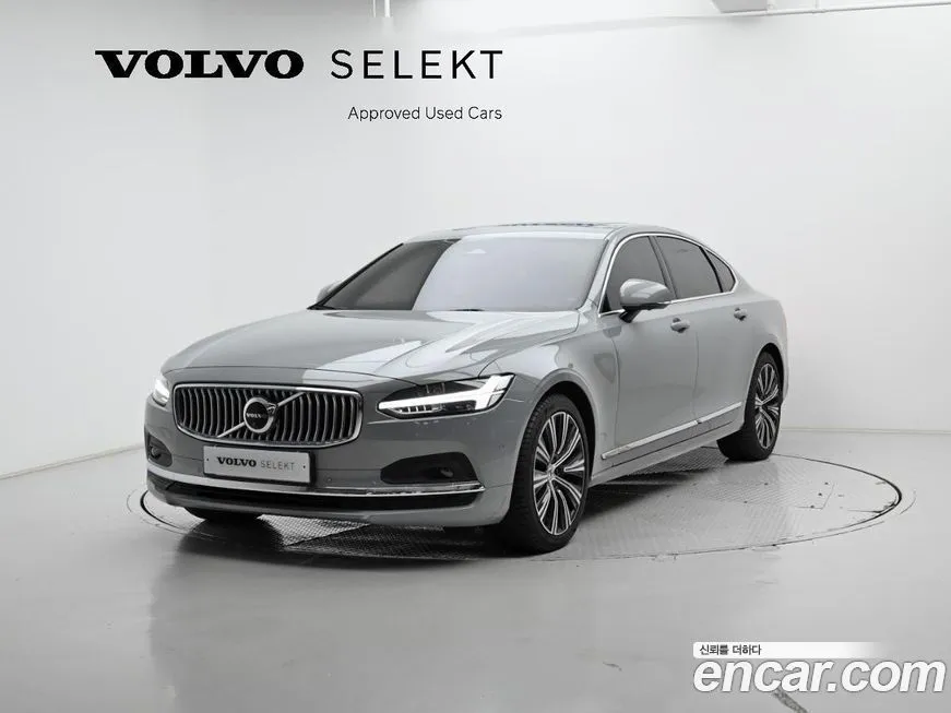 Volvo S90 — фото 1