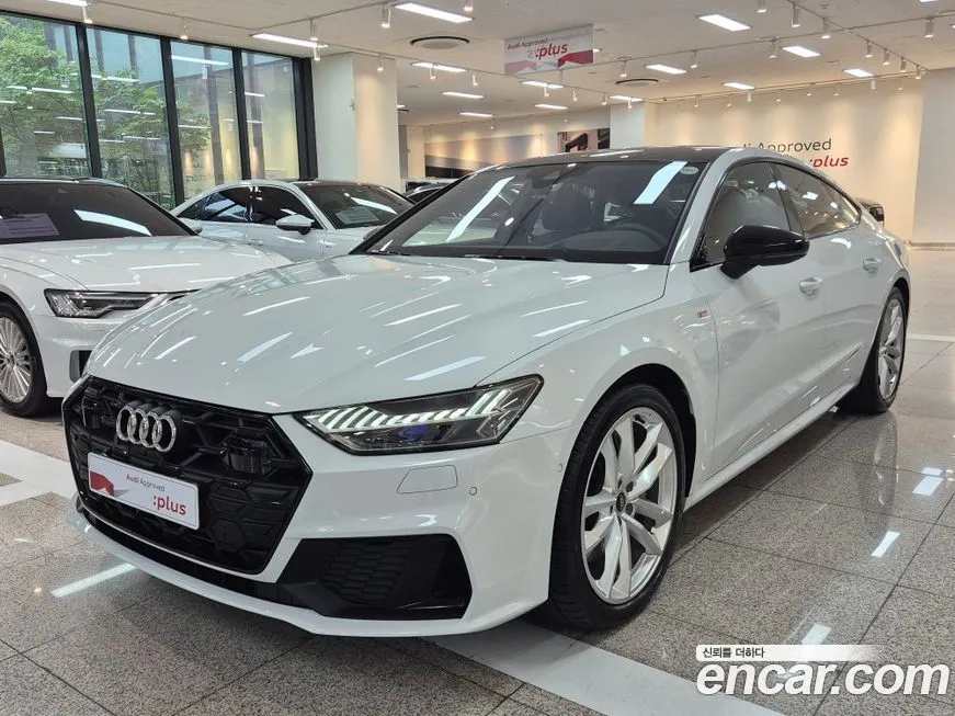 Audi A7 — фото 1