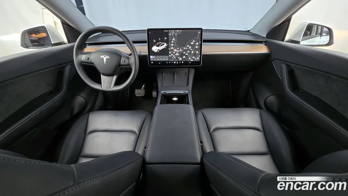 Tesla Model Y — фото 7