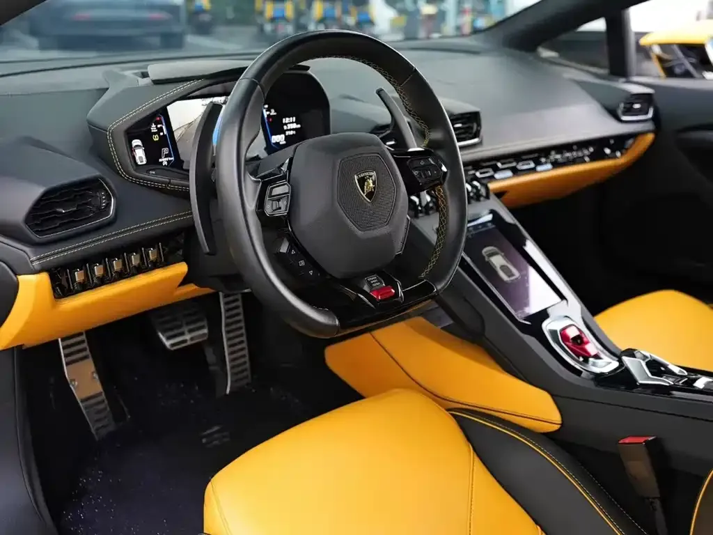 Lamborghini Huracan — фото 7