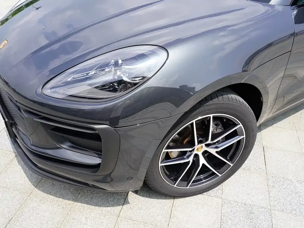 Porsche Macan — фото 5