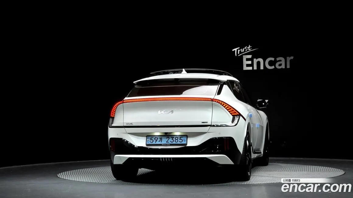 Kia EV6 — фото 4