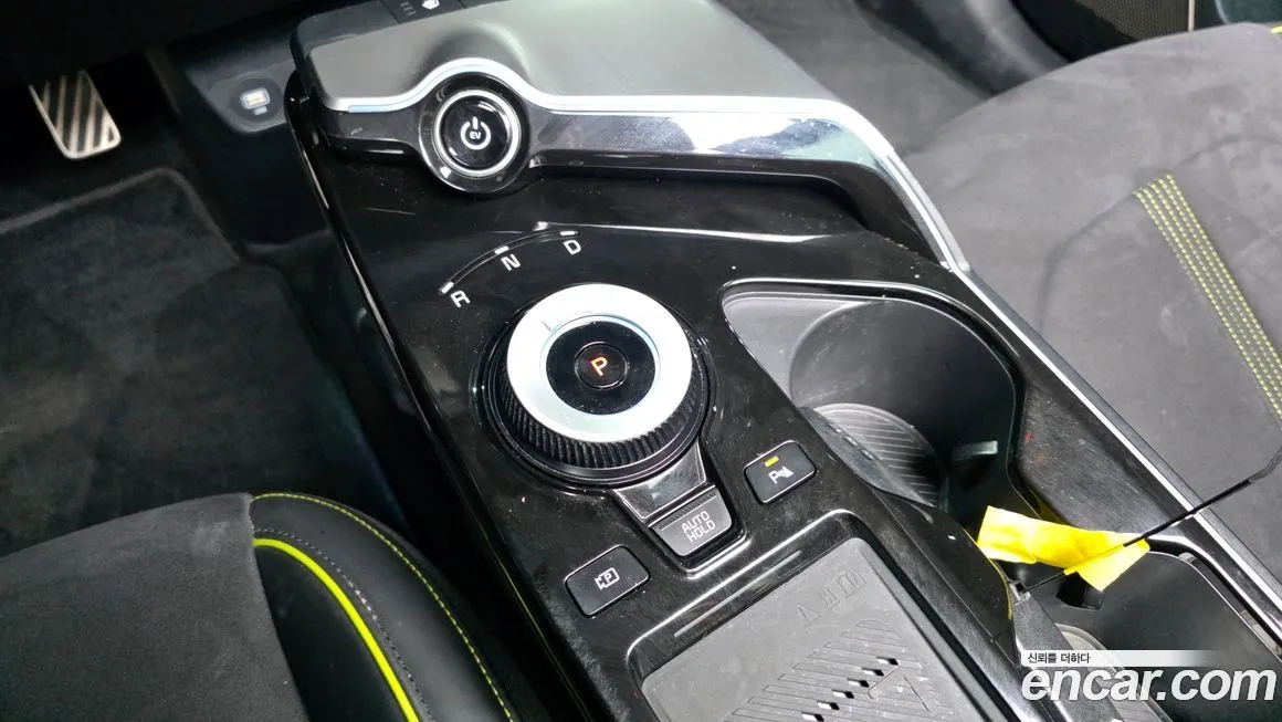 Kia EV6 — фото 9