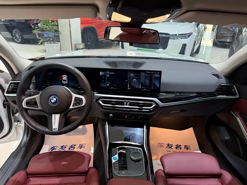 BMW i3 — фото 5