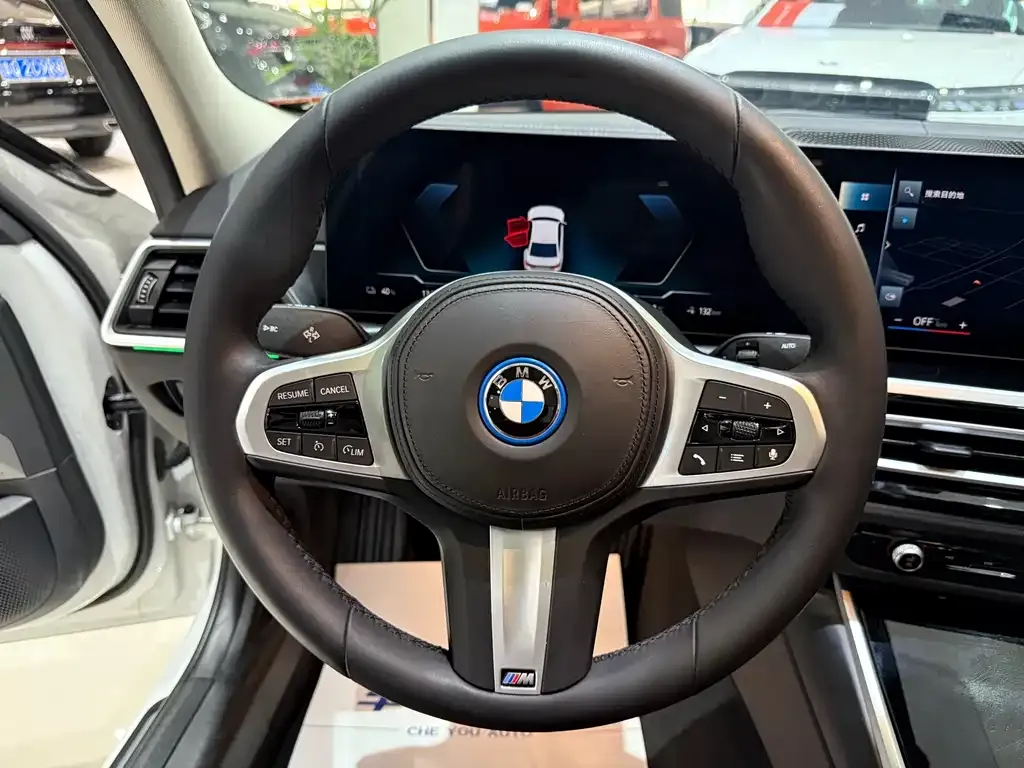 BMW i3 — фото 7