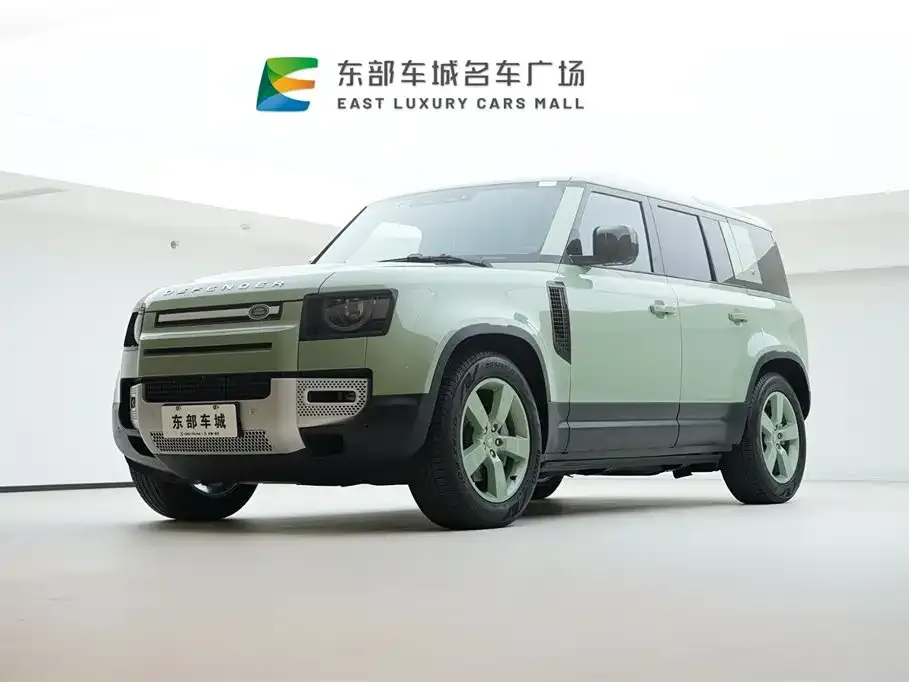Land Rover Defender — фото 1