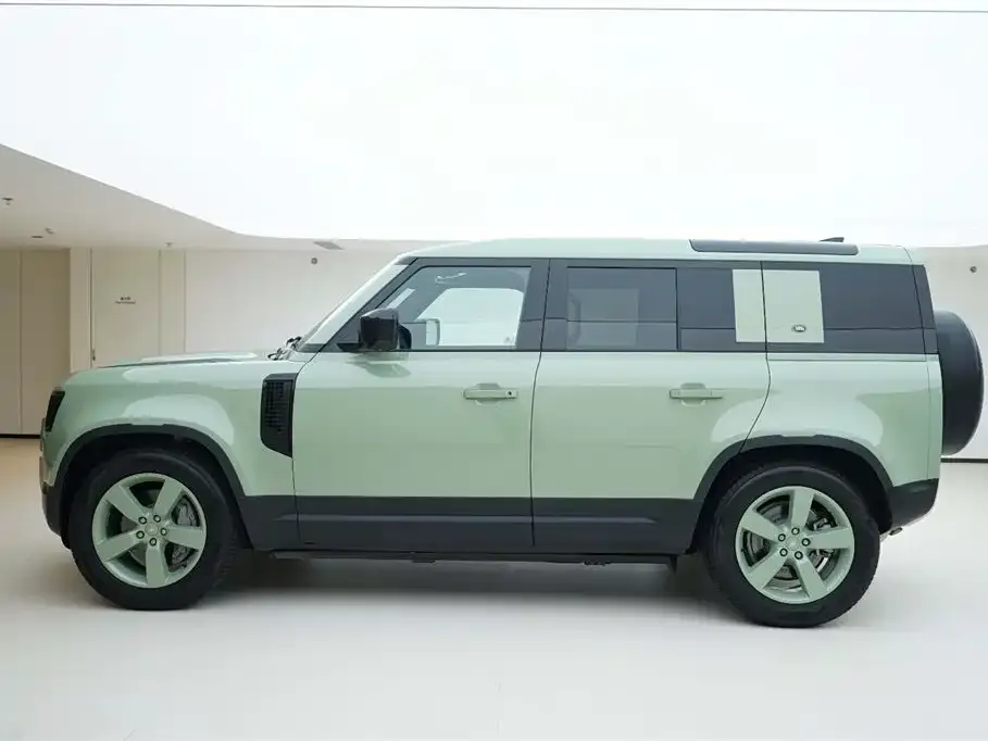 Land Rover Defender — фото 3