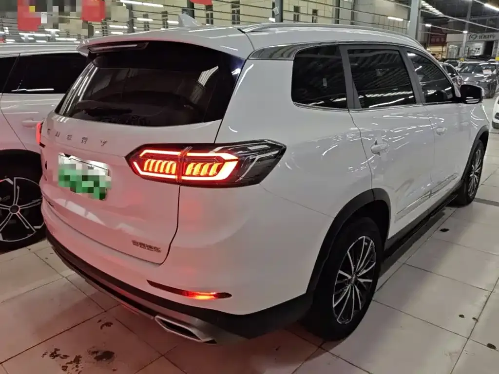 Chery Tiggo 8 PLUS Kunpeng e+ — фото 7
