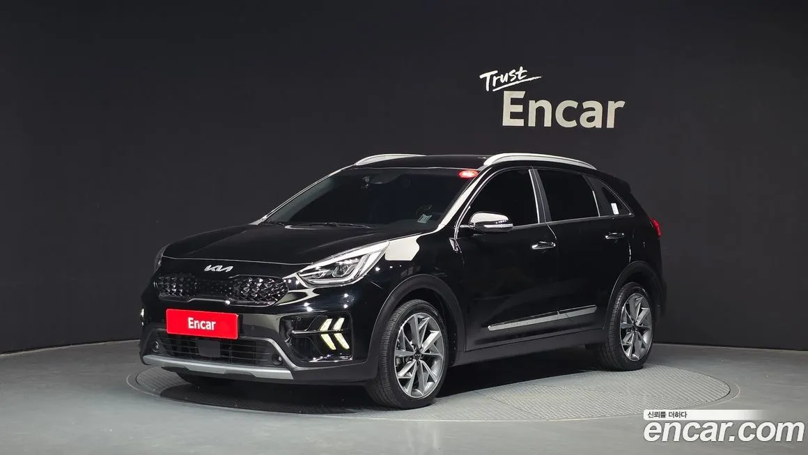 Kia Niro — фото 1