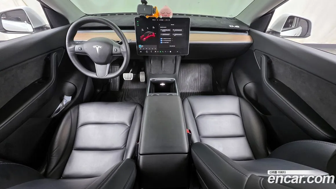 Tesla Model Y — фото 7
