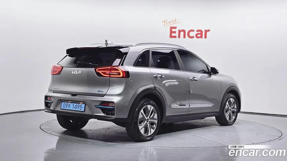 Kia Niro — фото 2