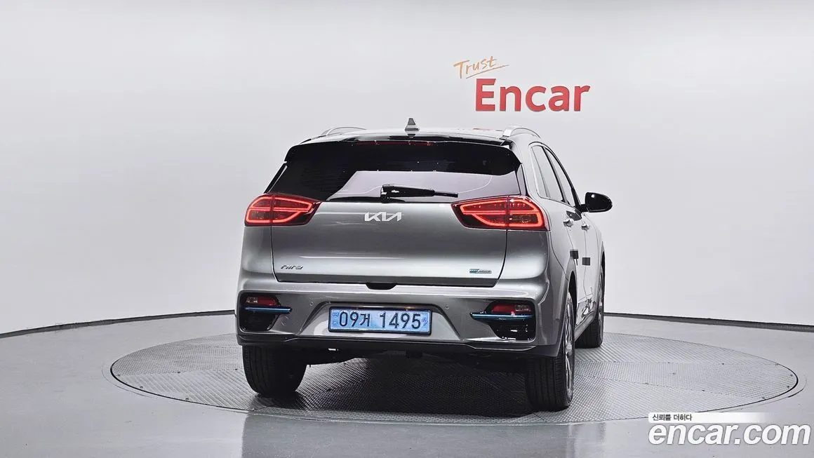 Kia Niro — фото 4