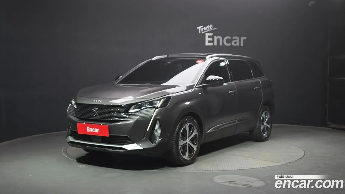 Peugeot 5008 — фото 1