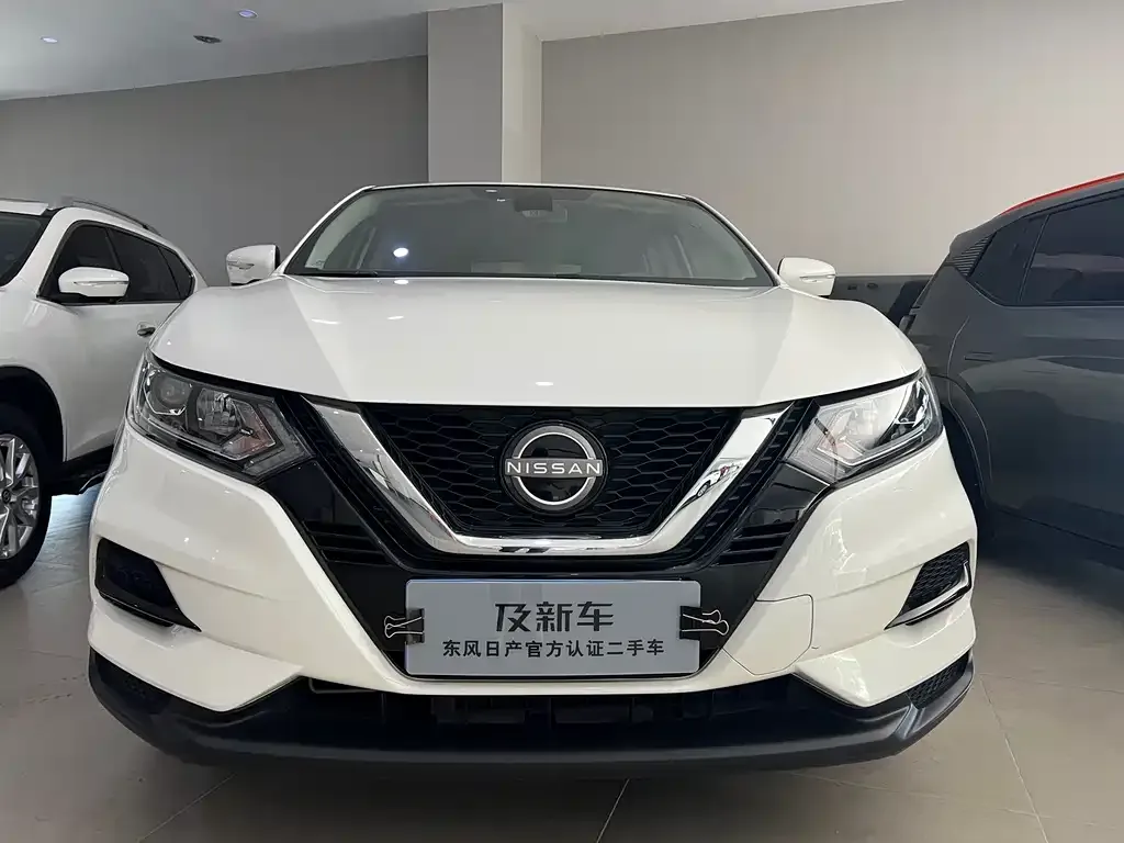Nissan Qashqai — фото 2