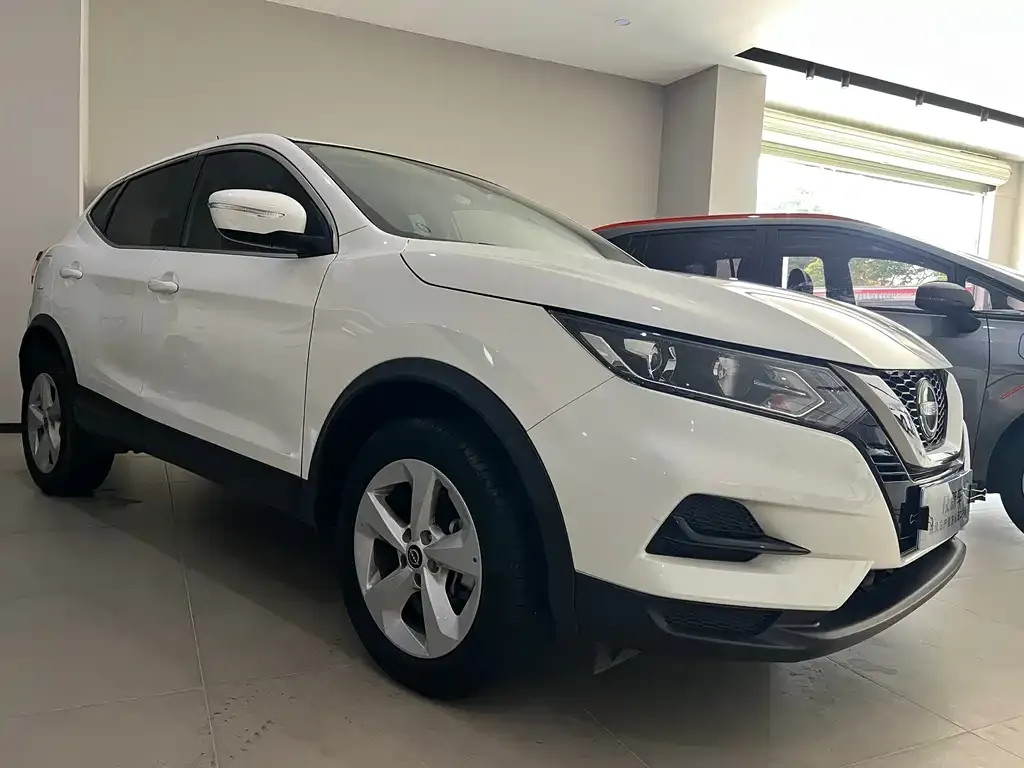 Nissan Qashqai — фото 3