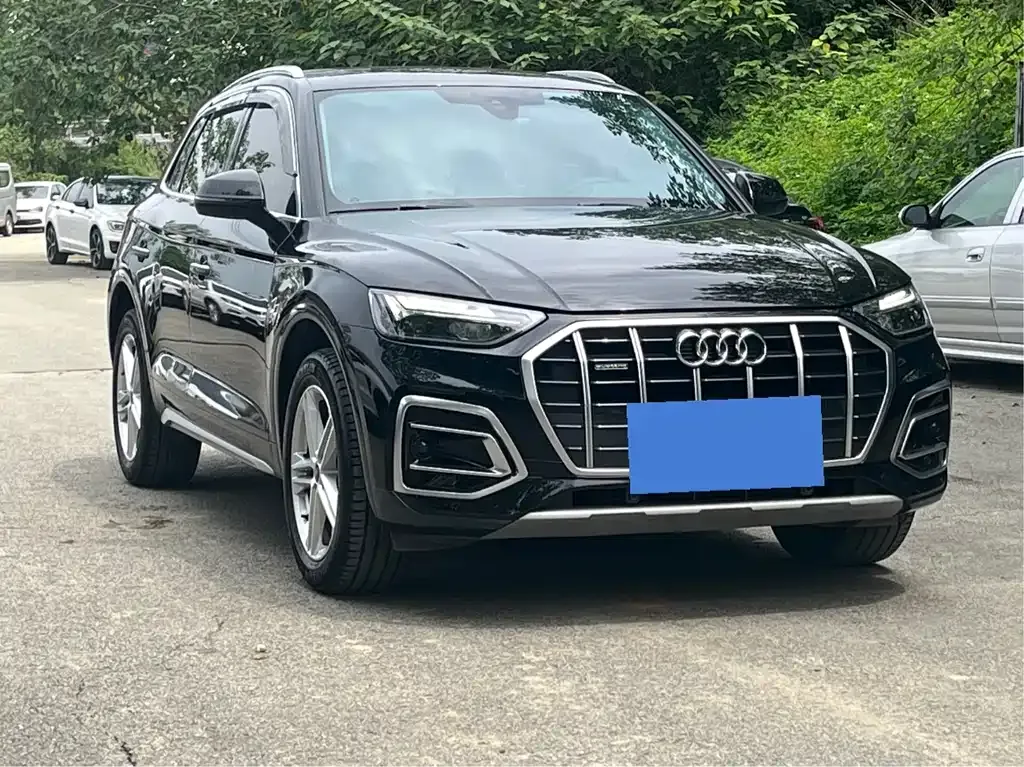 Audi Q5L — фото 2