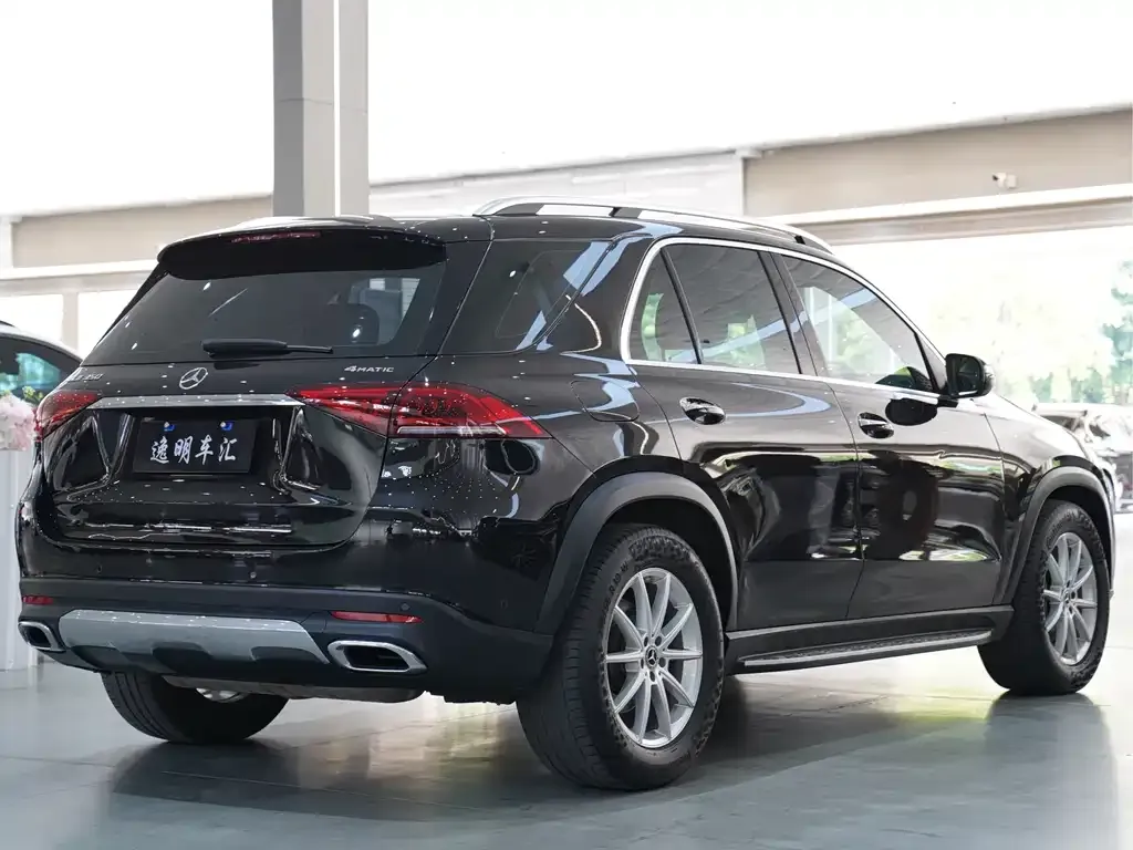 Mercedes-Benz GLE — фото 6