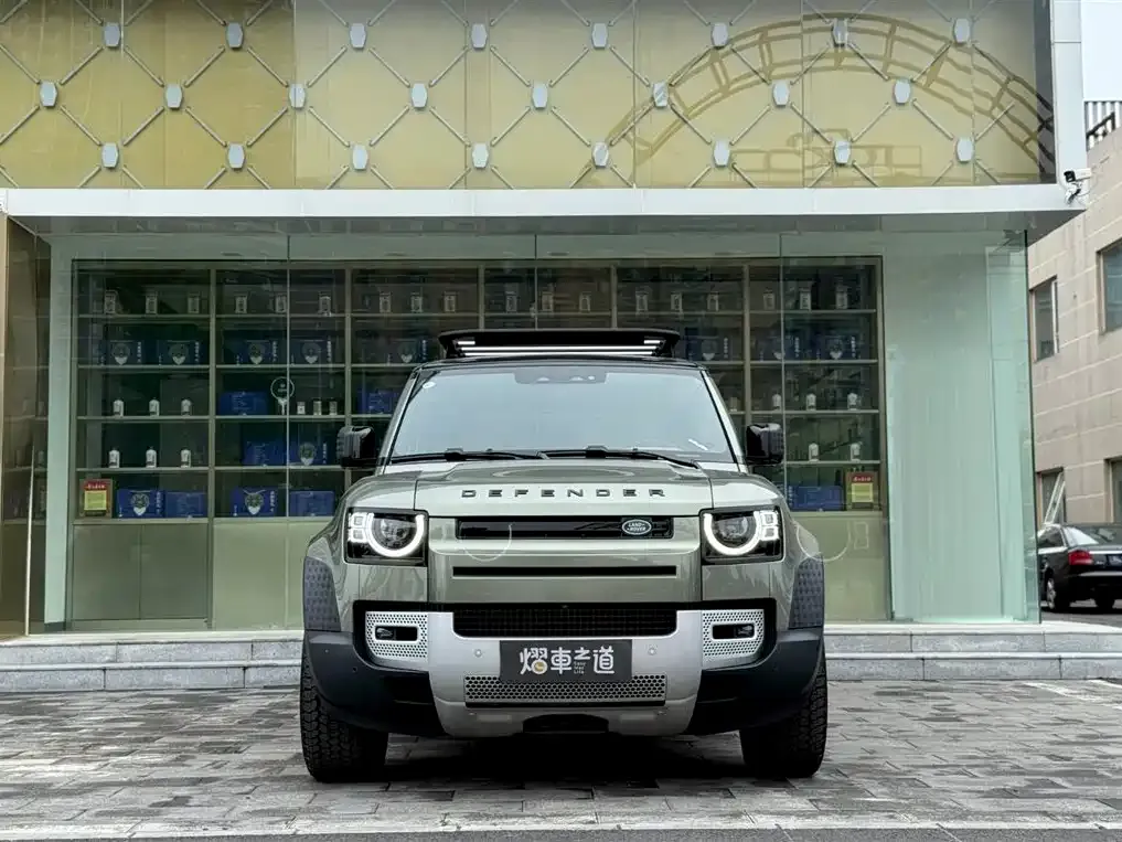 Land Rover Defender — фото 2