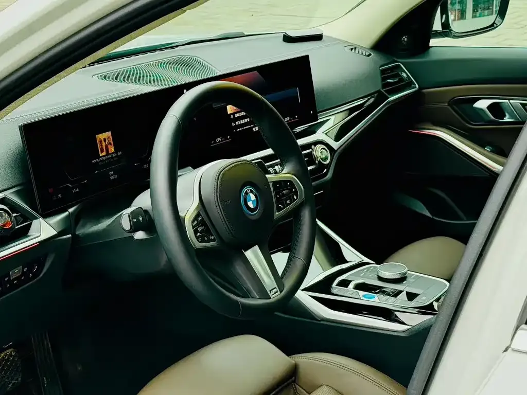 BMW i3 — фото 6