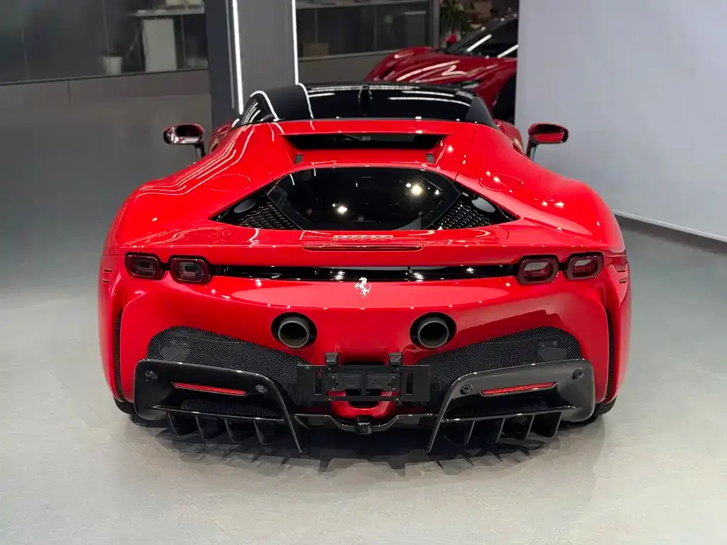 Ferrari SF90 — фото 4