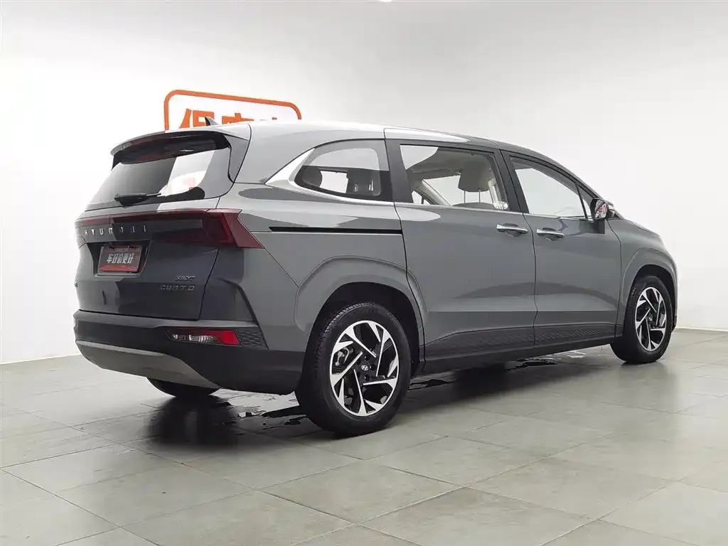 Hyundai Custo — фото 2